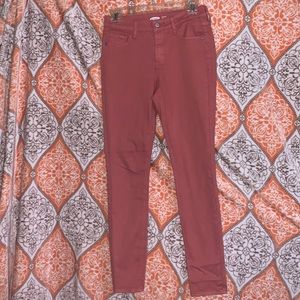 NWOT OLD NAVY ROCKSTAR PANTS